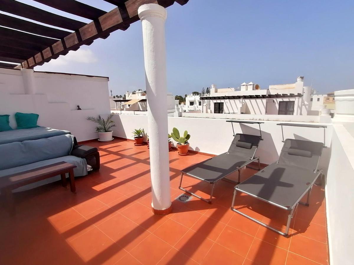 Surf Dream Surfhouse Vandrarhem Corralejo Exteriör bild