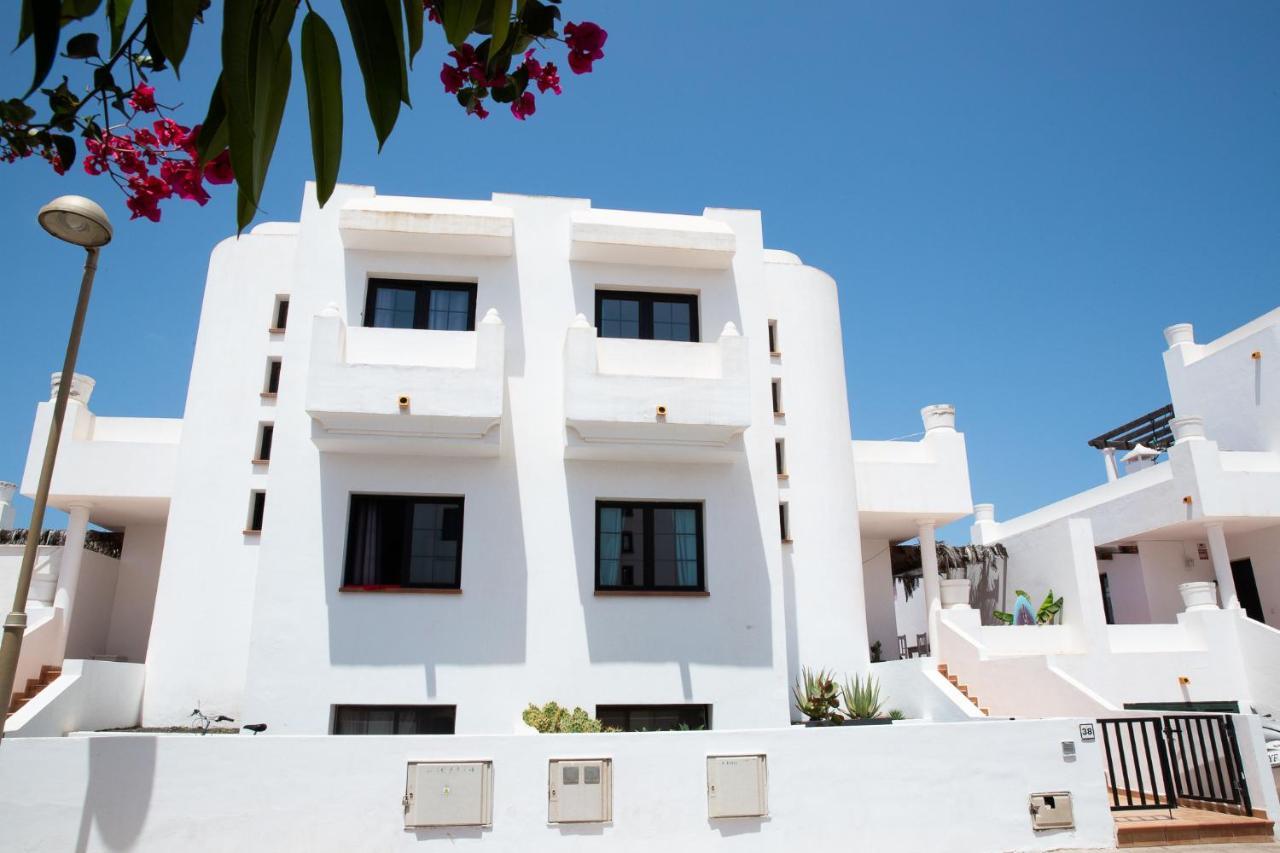 Surf Dream Surfhouse Vandrarhem Corralejo Exteriör bild