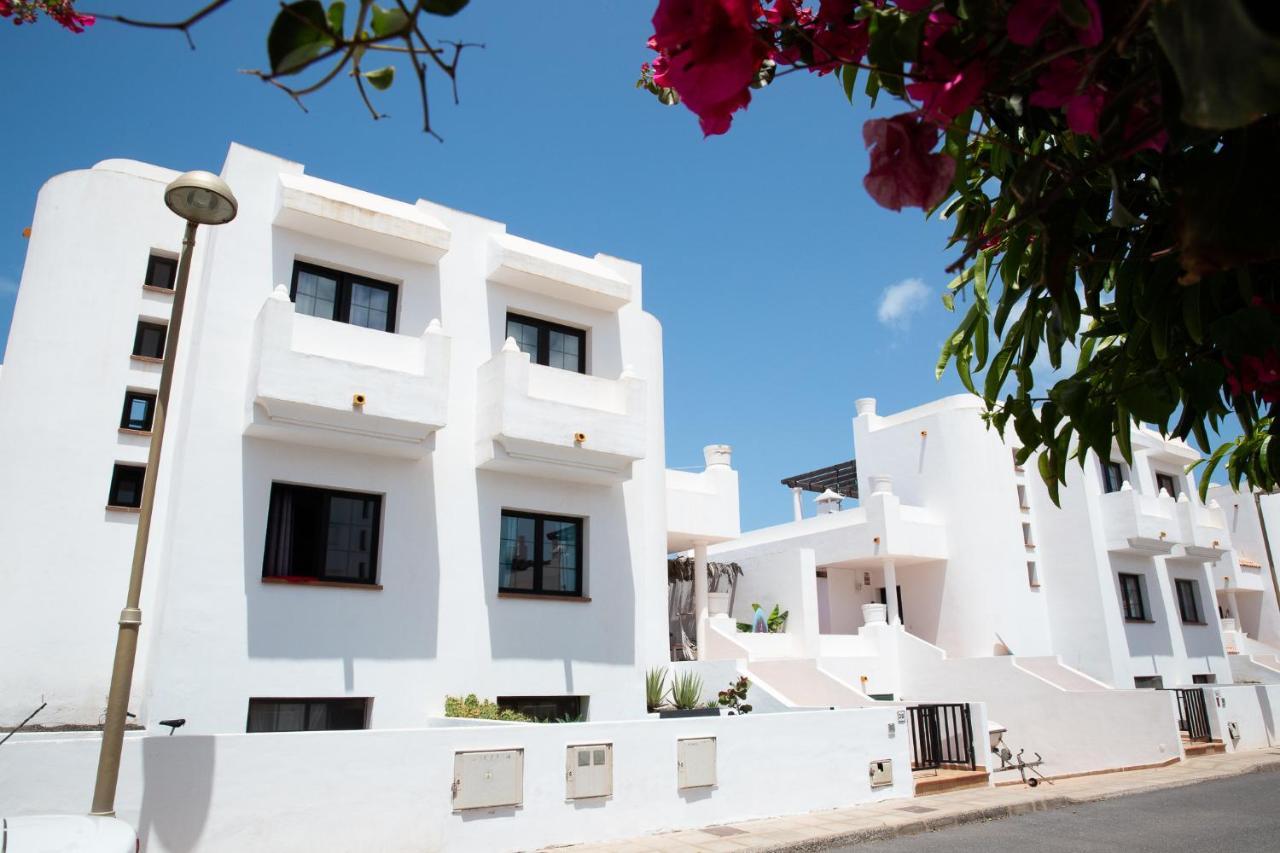 Surf Dream Surfhouse Vandrarhem Corralejo Exteriör bild